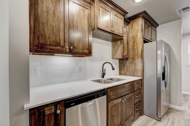 Photo - 5813 Goldfinger Rd Apartment