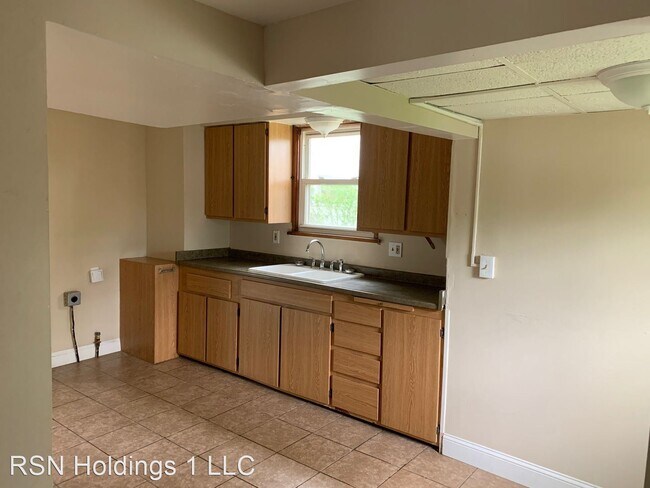Building Photo - 3 br, 1.5 bath House - 20604 FRANKLIN RD