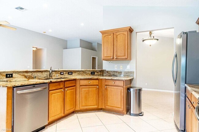 Foto del edificio - 3 br, 2 bath House - 212 Preserve Ct 1