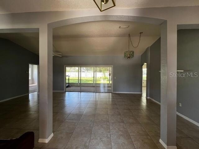 Foto del edificio - 106 Freeport Ln