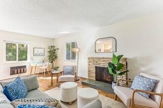 Building Photo - 7111 Madera Dr