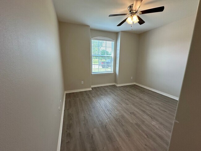 Building Photo - 2664 Barbee Rd