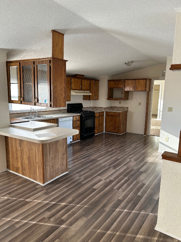 Building Photo - 1017 Wildwood Dr