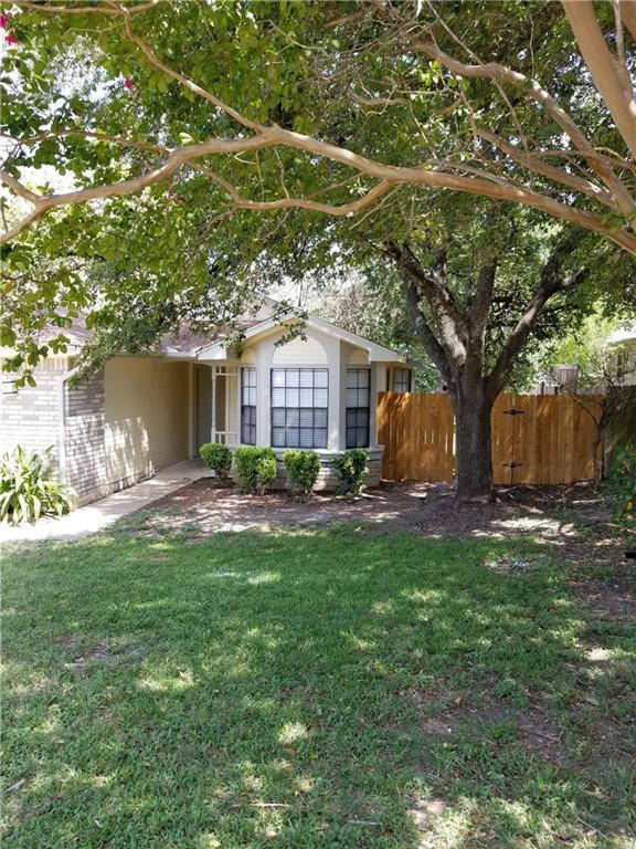 Foto del edificio - 11601 Hidden Quail Dr