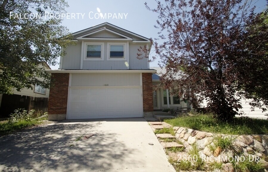 2860 Richmond Dr, Colorado Springs, CO 80922