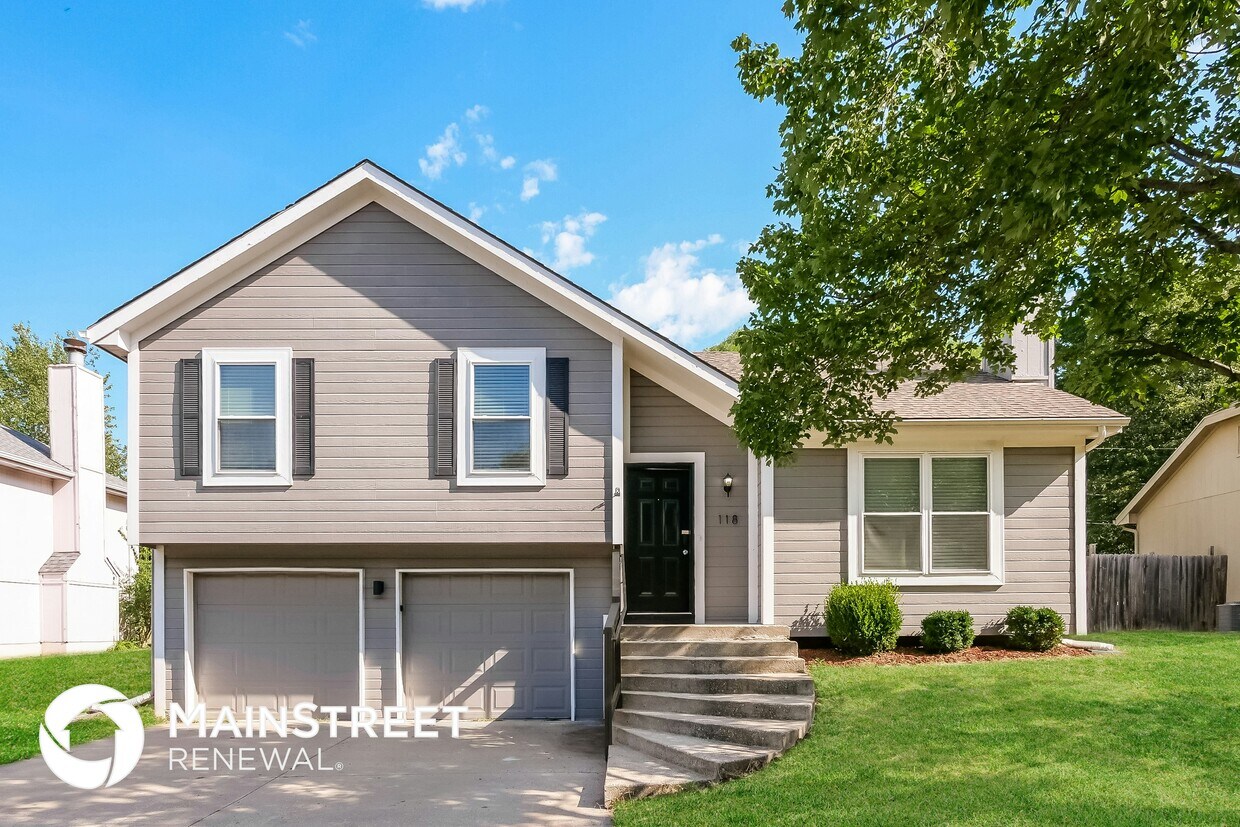 Primary Photo - 118 NE 109th St