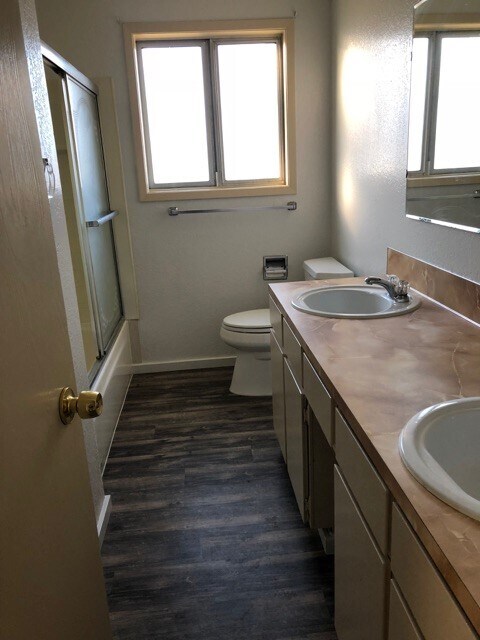 Foto del edificio - 3047 N Linda Vista Ln