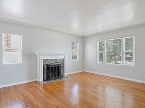 Building Photo - 4772 Idaho St