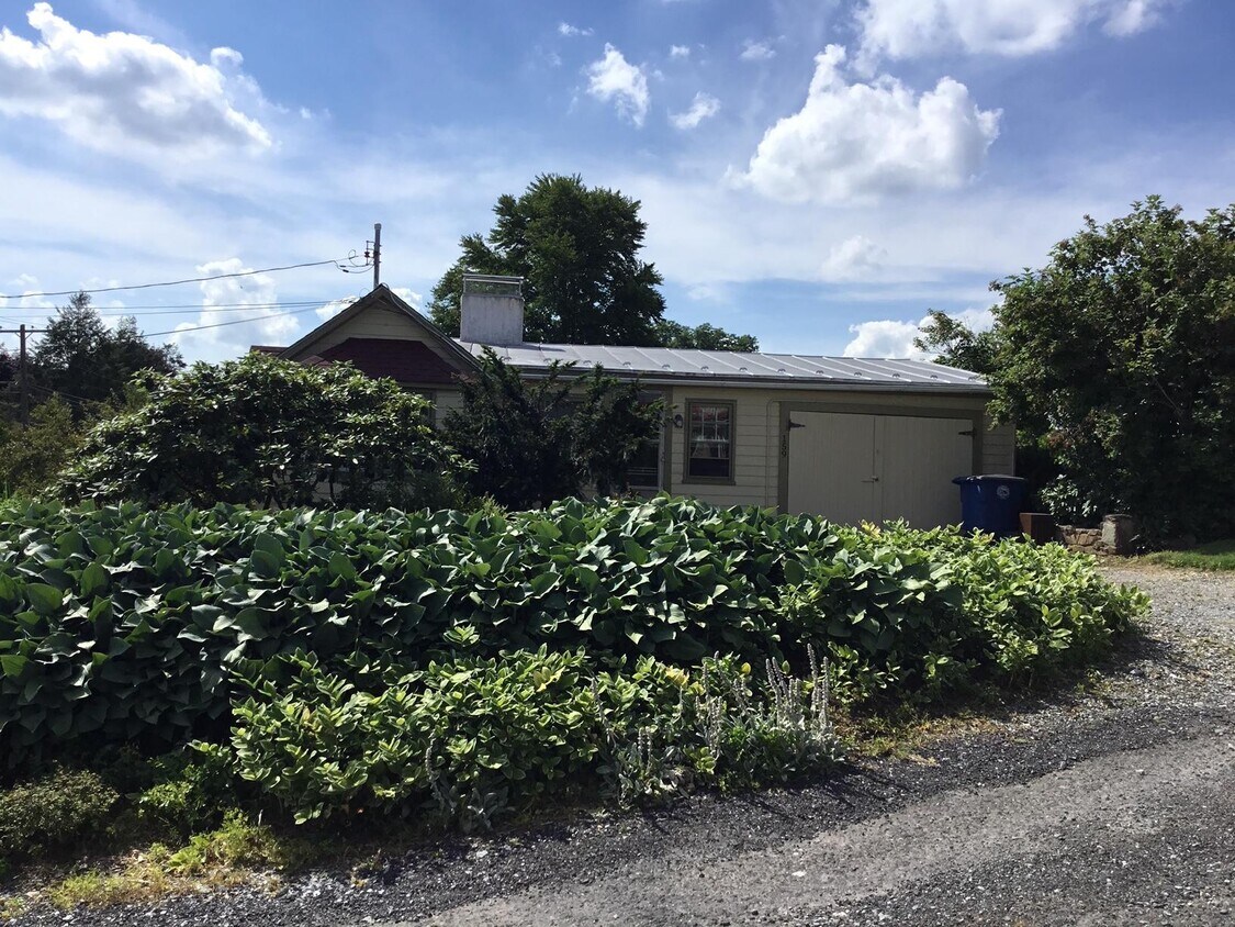 159 Cedar Knoll Rd, West Brandywine, PA 19320 House Rental in West