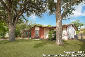 Foto del edificio - 7019 Greenberry Dr