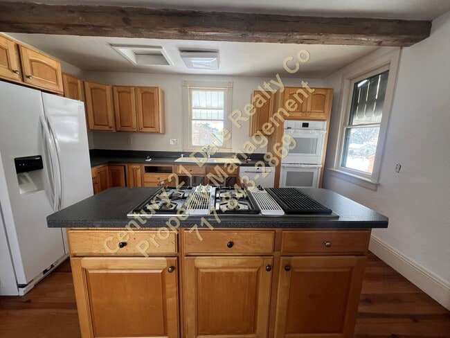 Building Photo - 3 Bedroom Home in Southern School District