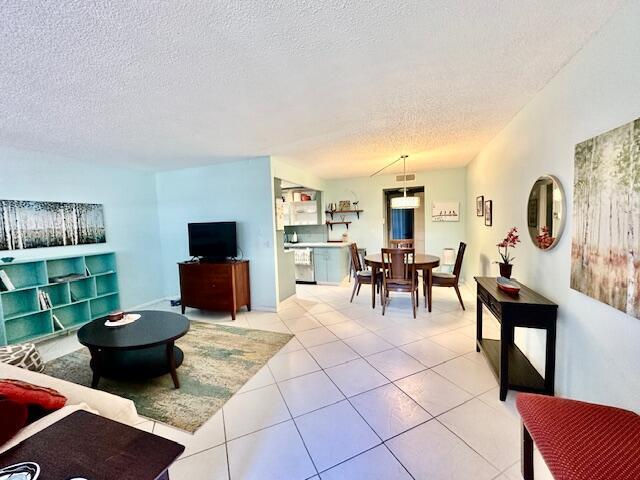 Foto del edificio - 2070 Cornwall D