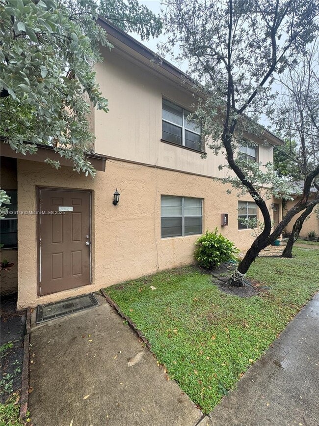 Building Photo - 7025 W Sunrise Blvd
