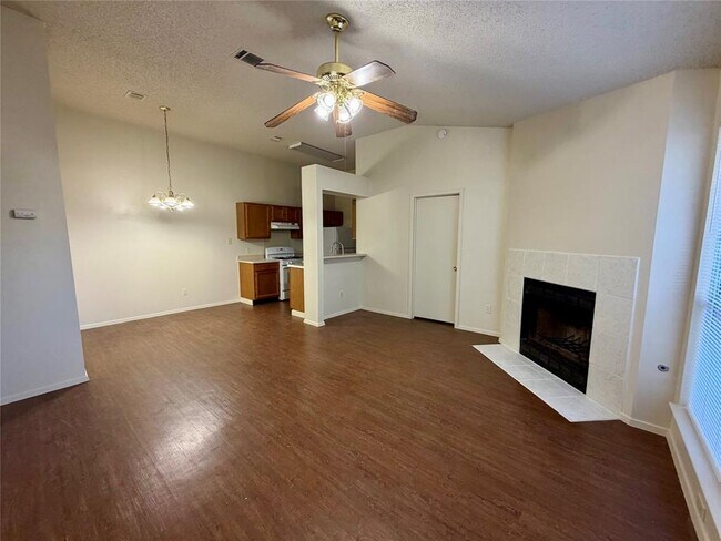 Foto del edificio - 1510 S Medina St