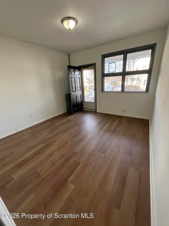 Building Photo - 161-163-163 W Parker St