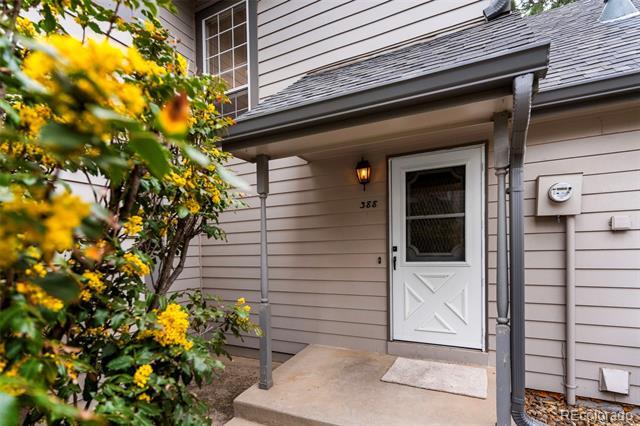 Foto del edificio - 388 Cobblestone Dr