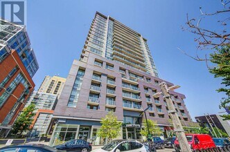 Building Photo - 68-768 Abell St