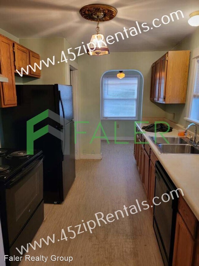 Foto del edificio - 2 br, 1 bath House - 2401 Revere Ave