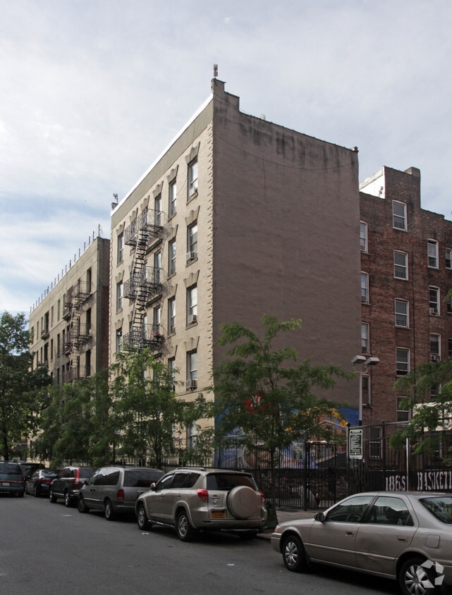 Foto del edificio - 552-554 W 186th St