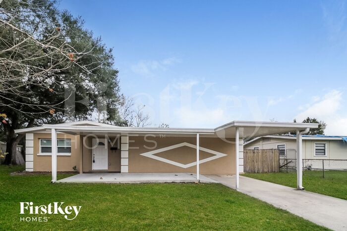 Foto principal - 1021 Delphinium Dr