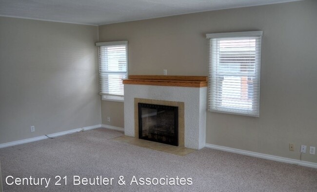 Building Photo - 3 br, 1.5 bath House - 307 E. 17th Ave.