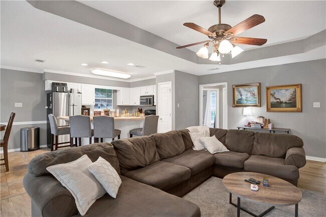 Building Photo - 3546 Viking Ct