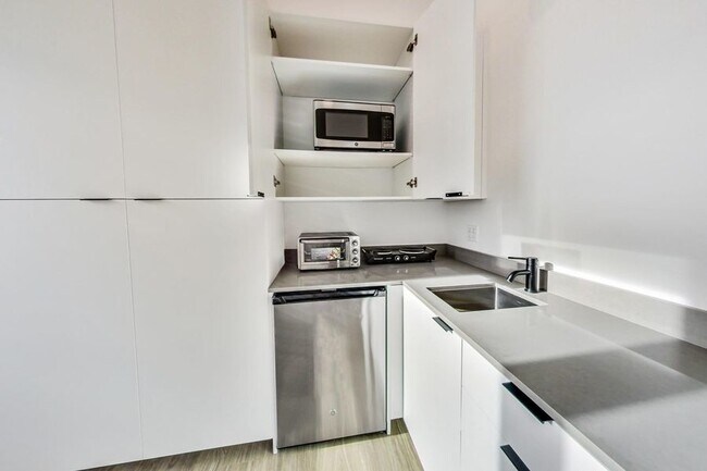 Building Photo - Artthaus Mandela: New Luxury Apartments! 2...