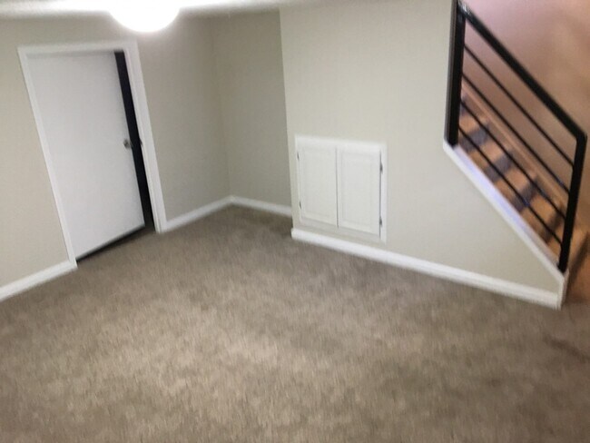 Foto del edificio - 5540 Adams St