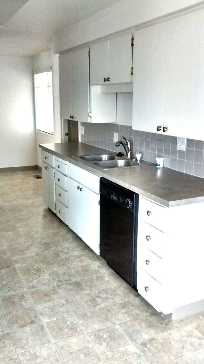 Foto del edificio - 52371 SW 1st St