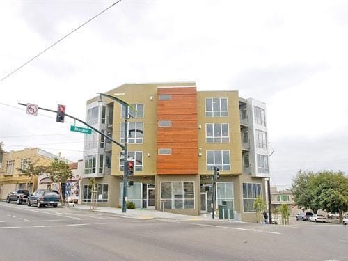 Building Photo - 2189 Bayshore Blvd