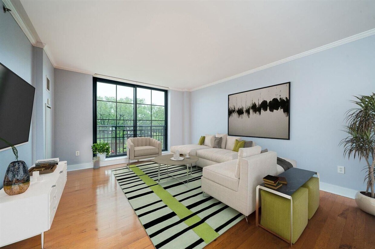 Foto principal - 1025 Maxwell Ln