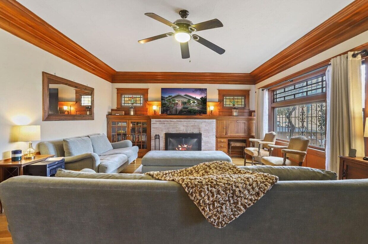 Foto principal - My 2 Bedroom Lovely Single family Home is ...