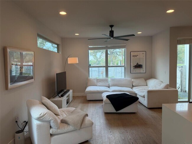 Foto del edificio - 1159 Webberville Rd