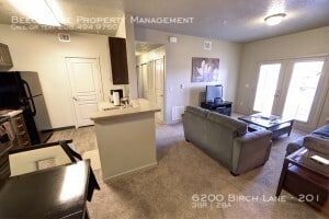 Building Photo - 6200 Birch Ln
