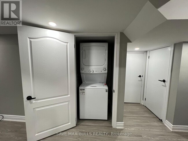 Building Photo - 80 Abell Dr