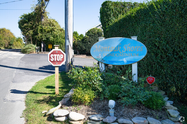 Building Photo - Montauk Shores Condominium