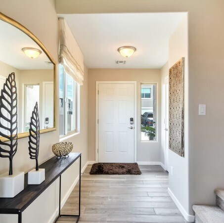 Foto del edificio - Cortaro Point