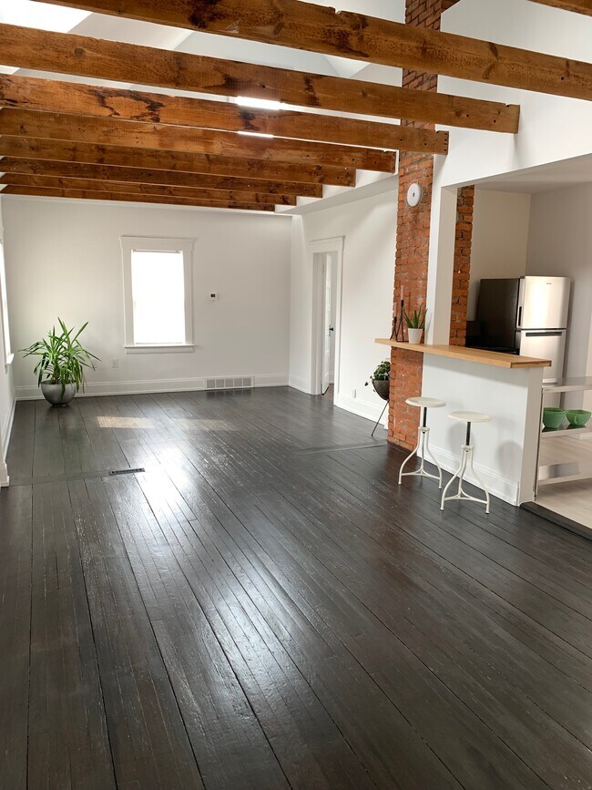 Foto del edificio - 1118 Kenilworth Ave