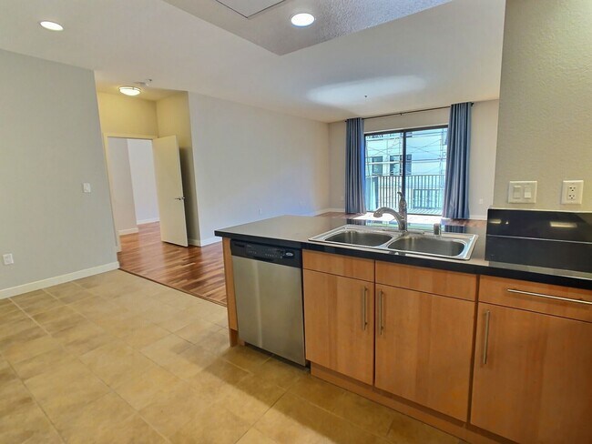Building Photo - 2 Bedroom Flat for Rent at Plant 51 in Downtown San Jose