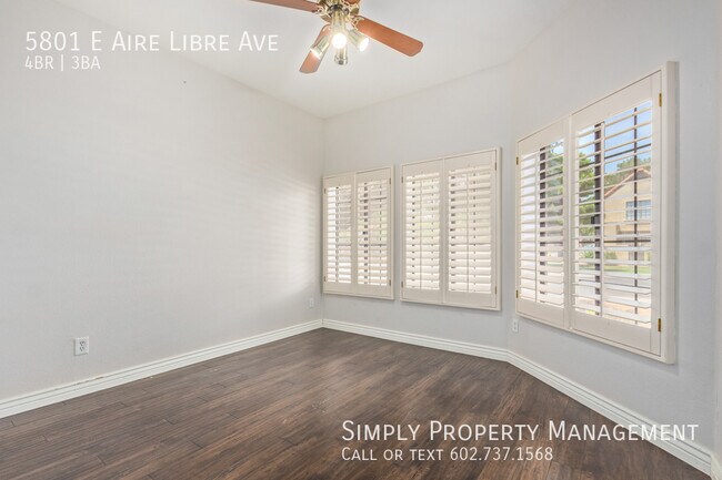 Building Photo - REDUCED!!! Large and Spacious 4 bedroom 3 ...