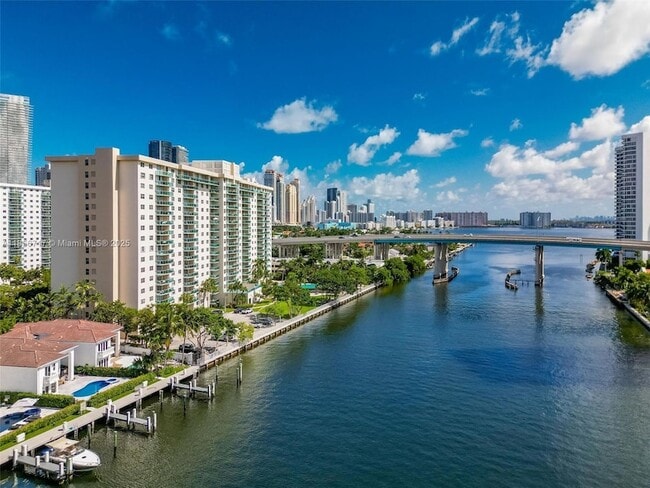 Building Photo - 19390 Collins Ave