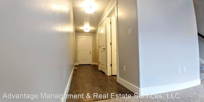 Building Photo - 14254 Draper Hill Dr