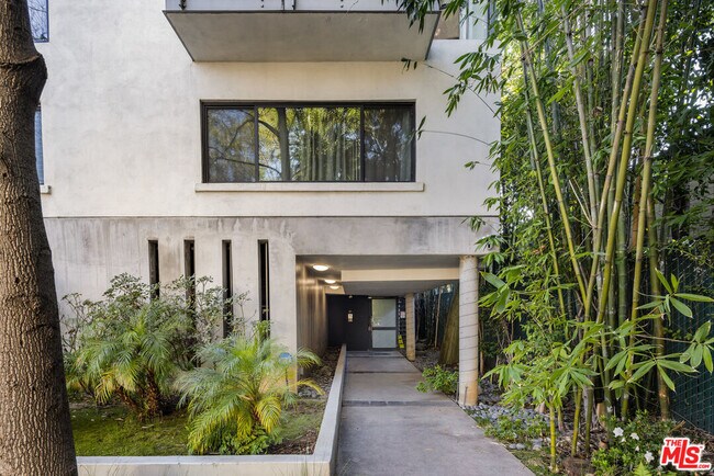 Building Photo - 1401 Camden Ave