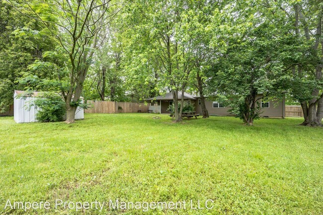 Building Photo - 3 br, 1.5 bath House - 1425 N Giles Rd