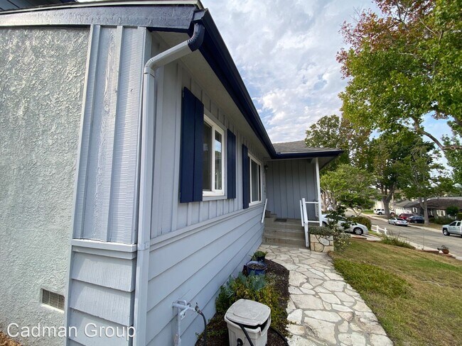 Building Photo - 4 br, 3 bath House - 707 Lomita Street