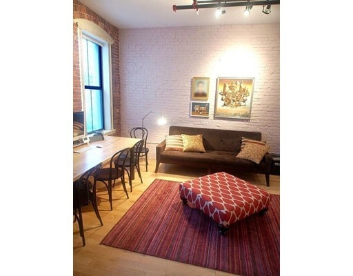 Foto del edificio - 137-139 Pearl St