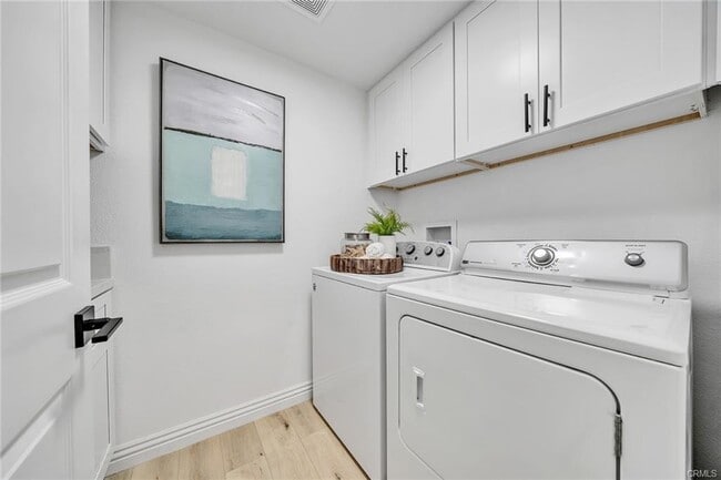 Building Photo - 27625 Niguel Village Dr