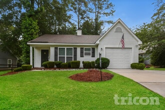 Building Photo - 722 Foxborough Rd