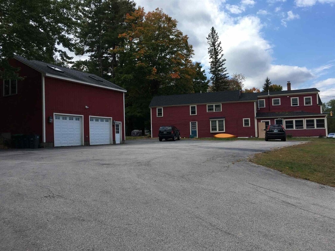 Primary Photo - 37 Whitehall Rd