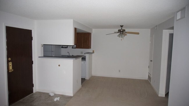 Building Photo - 1836 S Pitkin Cir